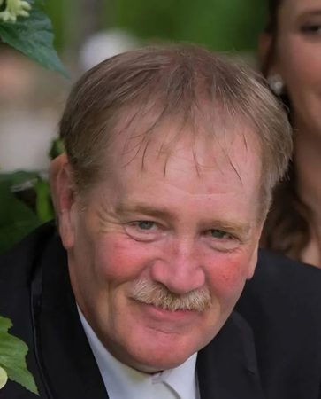 Lon R. Wunsch