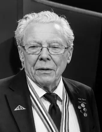 Robert K. Schmitt
